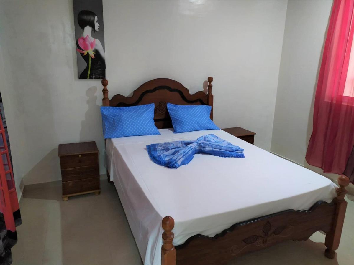 Casa Cabral : Big Apartment Next To The Beach Tarrafal  Exterior foto